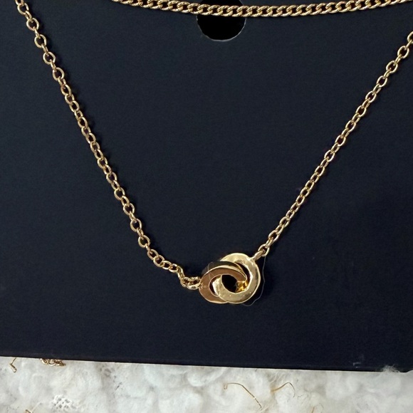 Coach Interlocking Open Circle Pearl Pendant Necklace 16”+2” - Picture 4 of 6